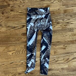 lululemon athletica Black & White Abstract Print Leggings